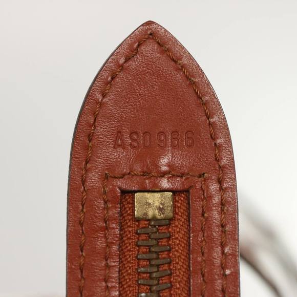 LOUIS VUITTON Epi Saint Jacques Shopping Shoulder Bag Brown M52263 LV Auth 76529 - Picture 12 of 16